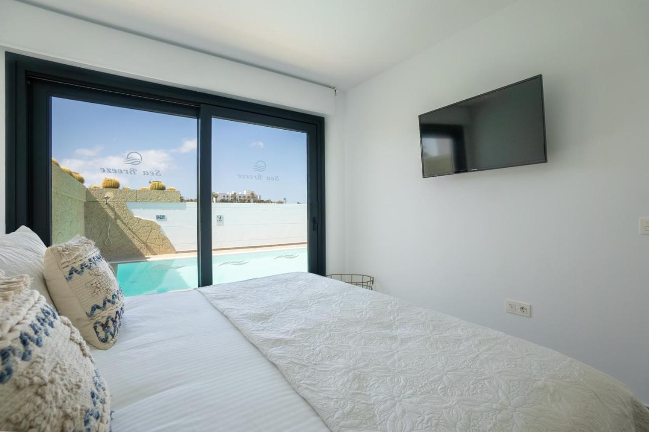 Sea Breeze Villas Lapa And Claca Playa Blanca  Ngoại thất bức ảnh