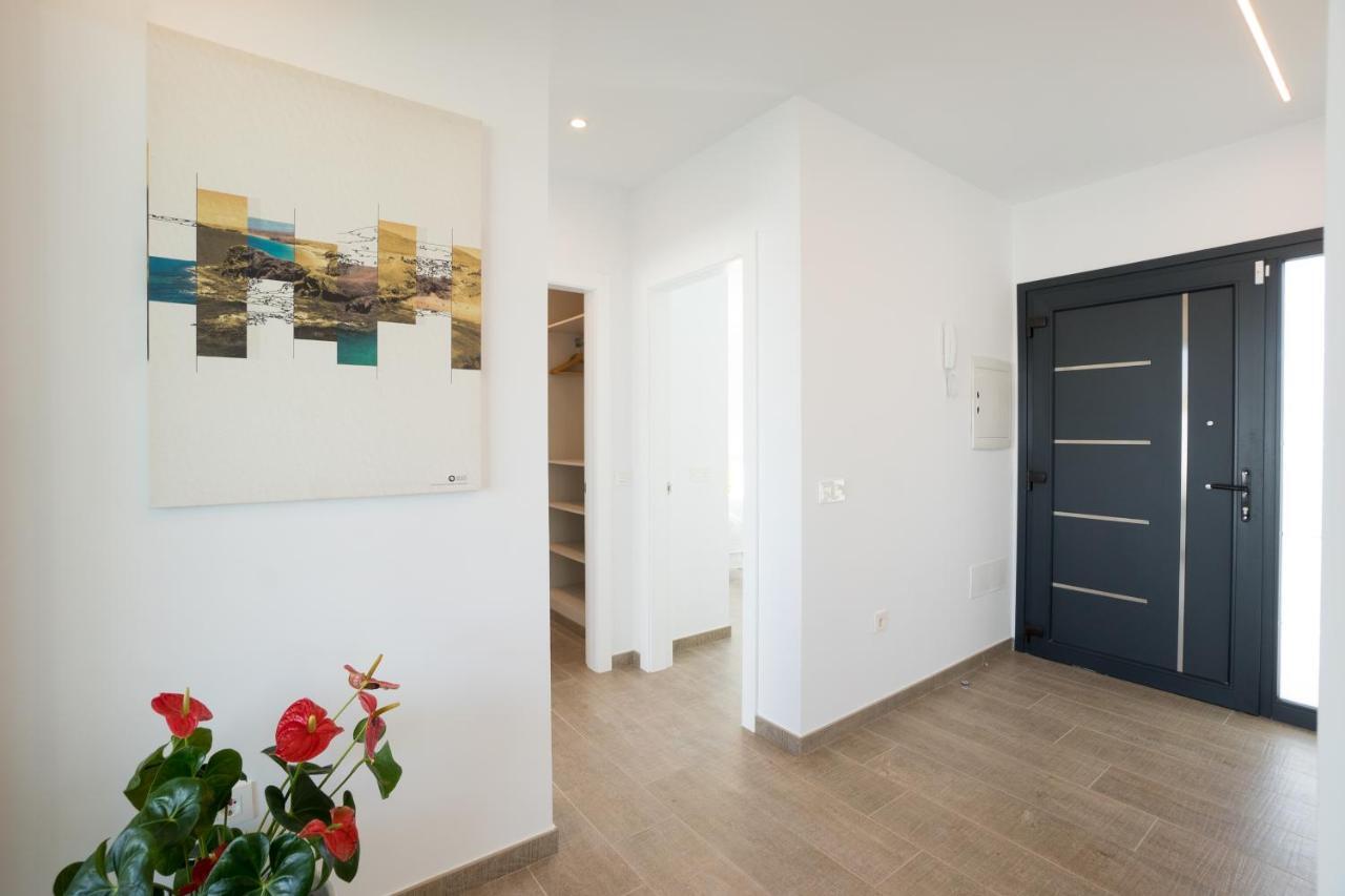 Sea Breeze Villas Lapa And Claca Playa Blanca  Ngoại thất bức ảnh