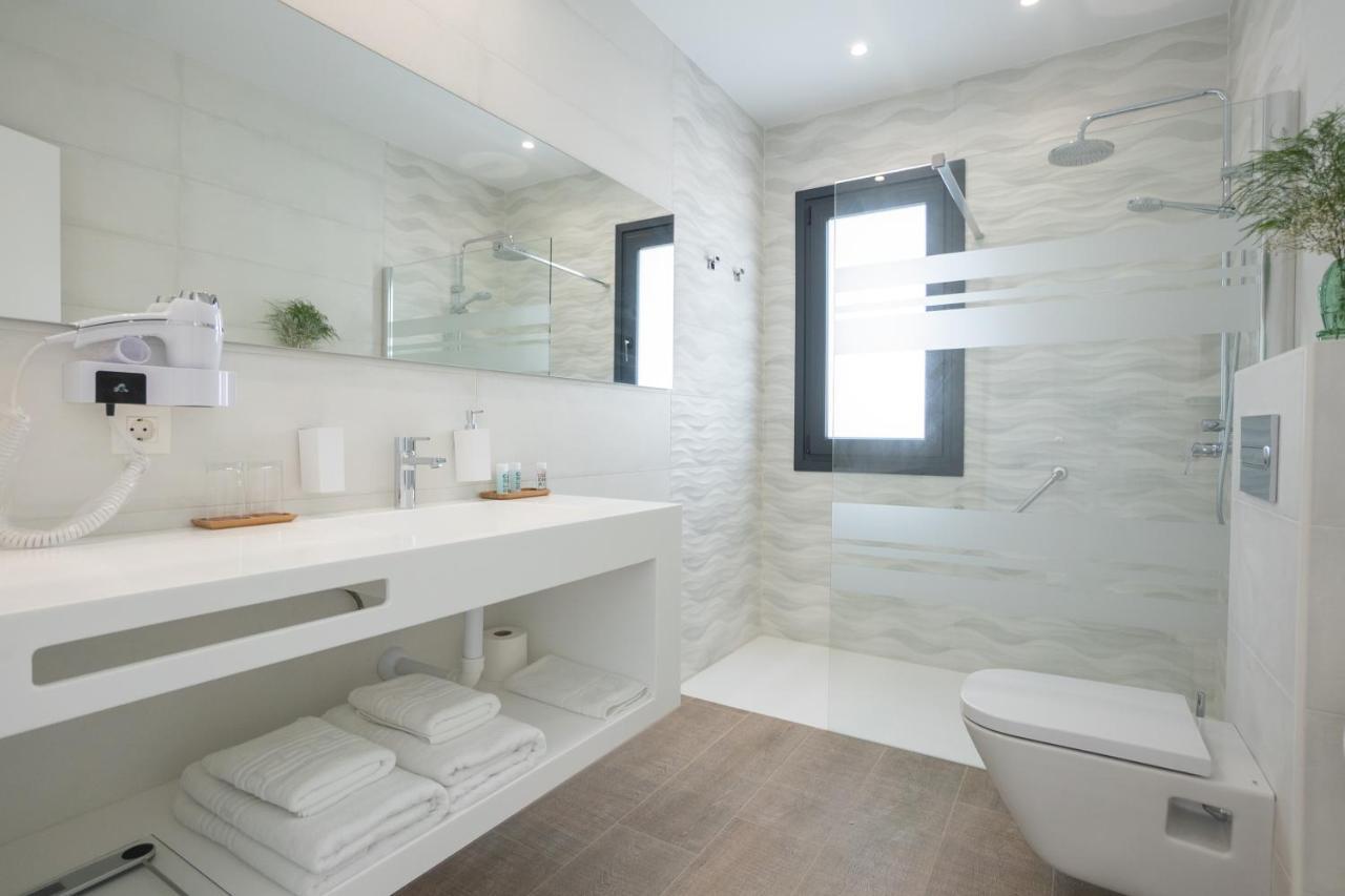 Sea Breeze Villas Lapa And Claca Playa Blanca  Ngoại thất bức ảnh